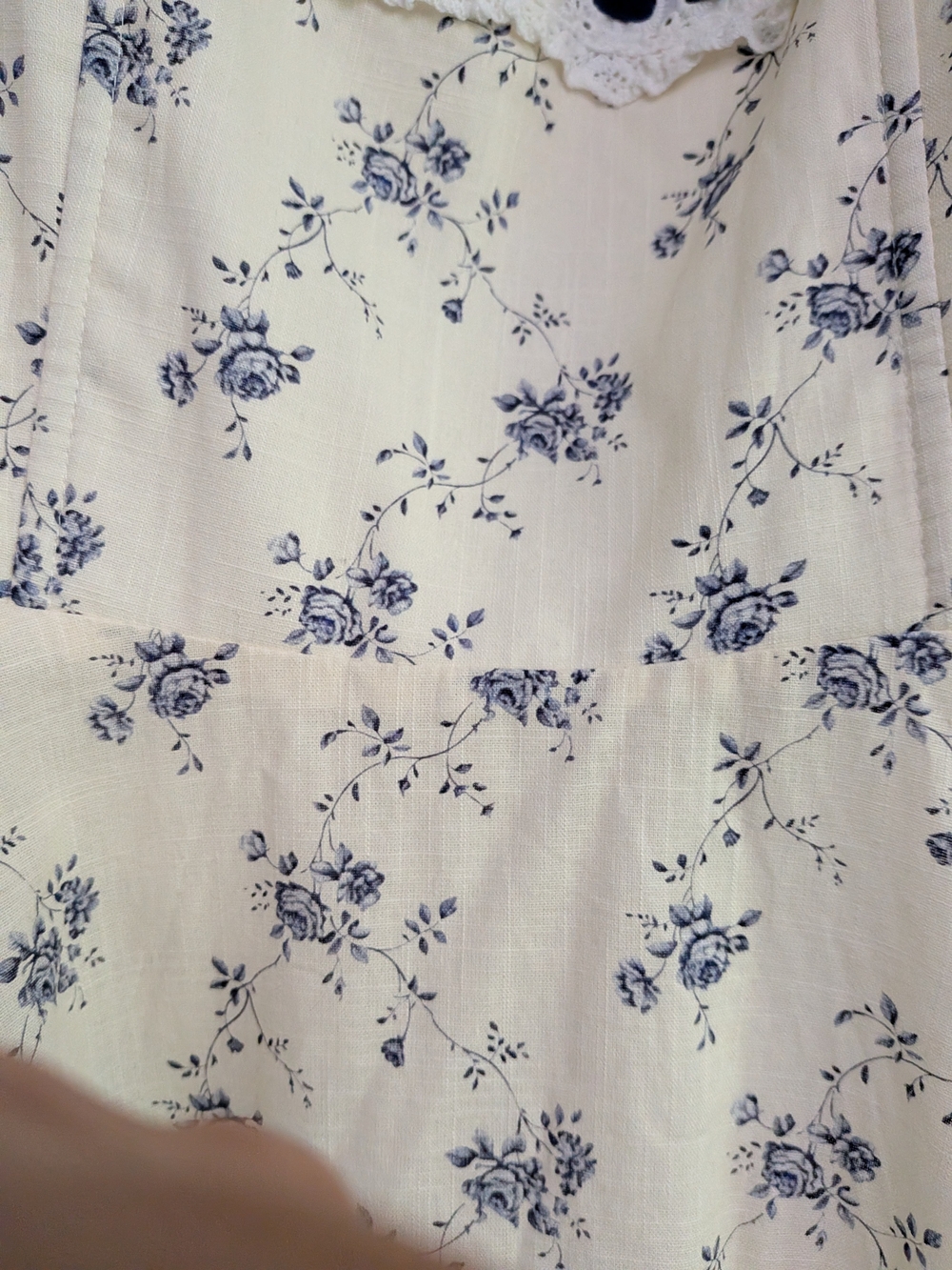 Lace Made NWT Dress - Picture 6 of 7